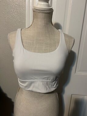 lululemon athletica White Scoop Neck Sports Bra Tank